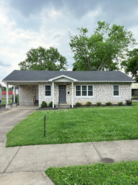 804 Josephine St.